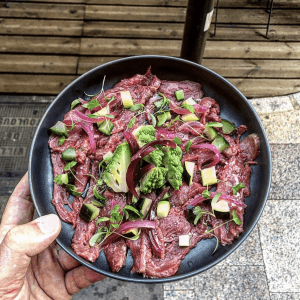 Carpaccio de boeuf et brocolis 