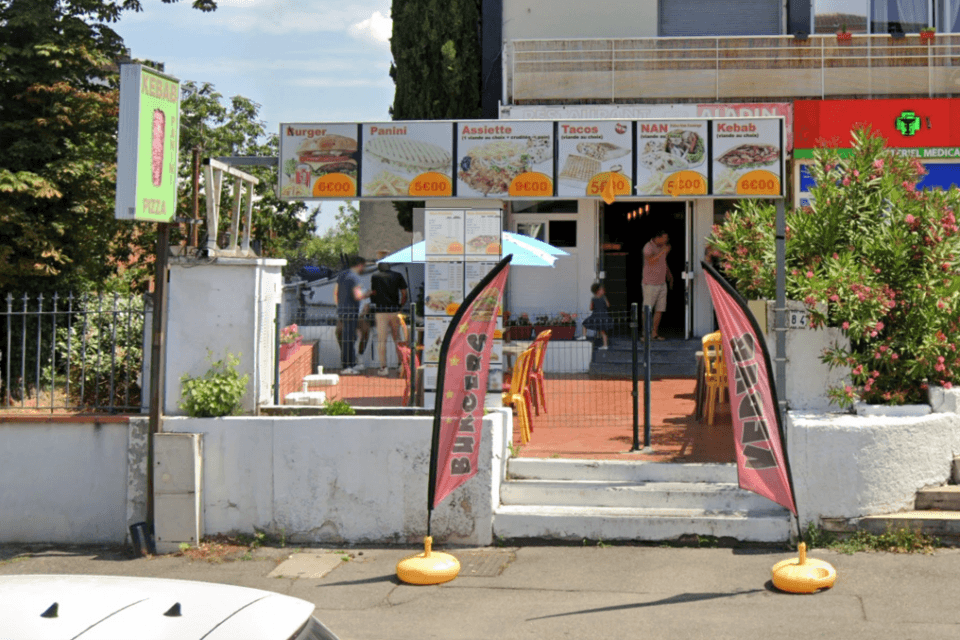 Devanture aladin kebab